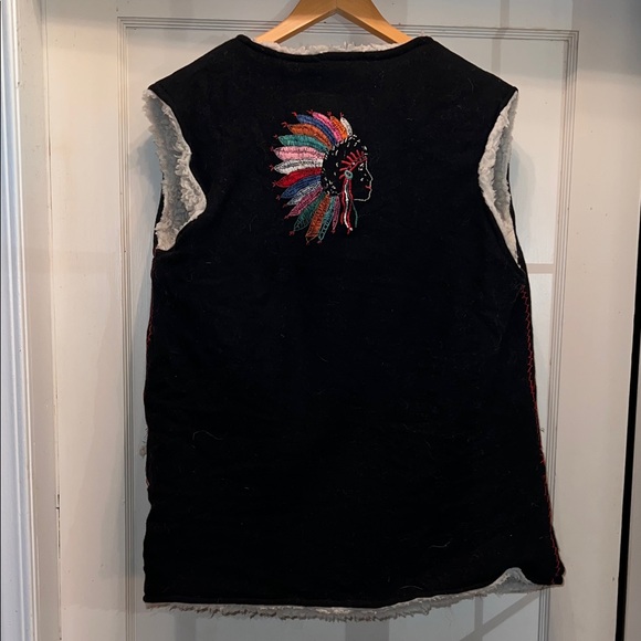 Vintage Handmade Native American Chief embroidered wool vest - Picture 2 of 9